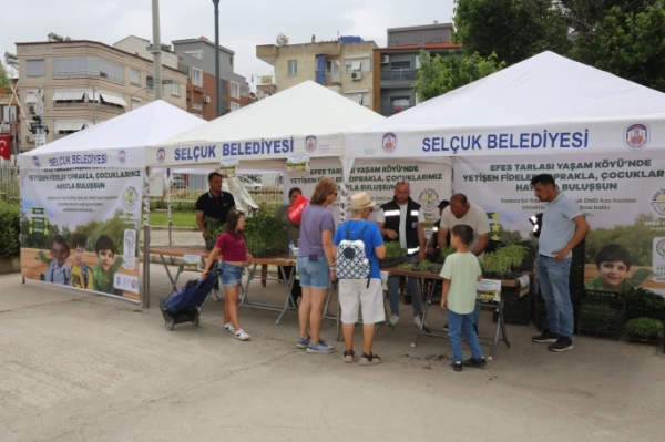 Efes Tarlası Yaşam Köyü’nde Dağıtılan Fideler DMD Hastası Çocuklara Umut Oldu