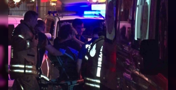 Fatih'te tüp paniği: İtfaiye eri alevlere müdahale ederken yaralandı