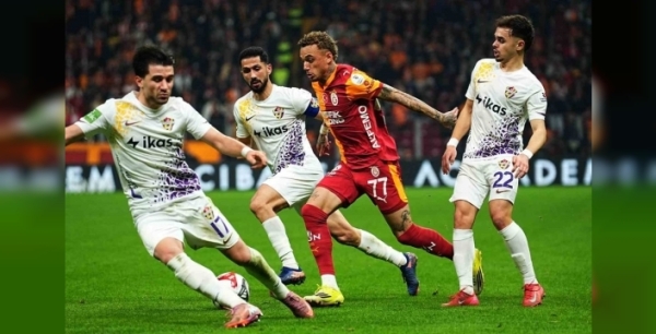 Galatasaray, Eyüpspor maçında 2 hafta sonra gol yedi