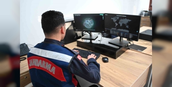 Gaziantep'te büyük siber dolandırıcılık operasyonu: 16 kişi tutuklandı