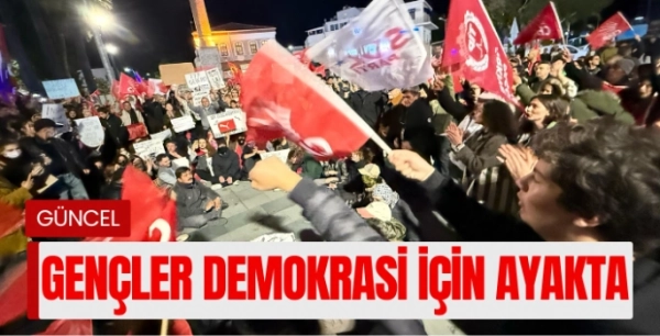 Gençlik Ekrem Abisi İçin Meydanda
