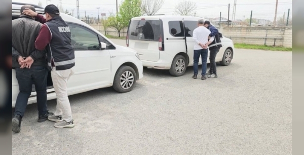 Iğdır'da sahte altın operasyonu: İki şüpheli yakalandı