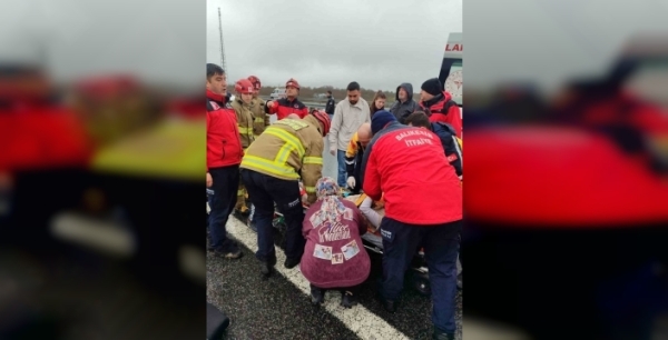 İzmir-İstanbul Otoyolu'nda kabus: 12 araç zincire takıldı, 1 can, 10 yaralı!