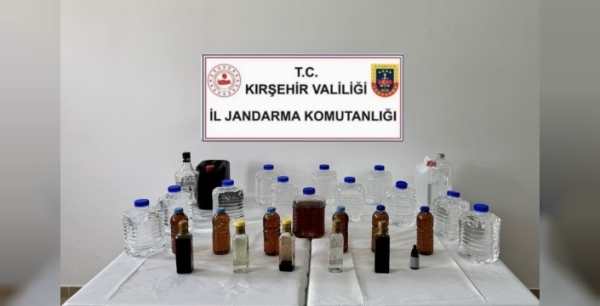 Kırşehir'de kaçak alkol operasyonu: 50 litre etil alkol ele geçirildi