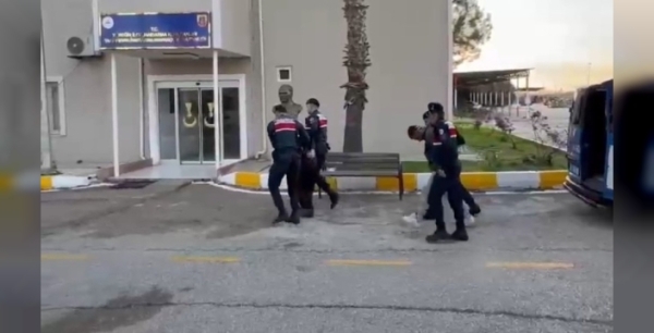 Kuran'lara zarar veren 2 kişi yakalandı, tutuklandı!