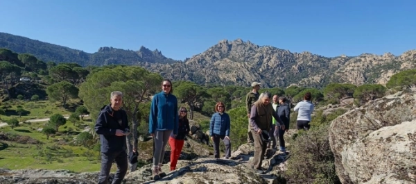Kuşadası’ndaki turist rehberleri Latmos’u gezdi