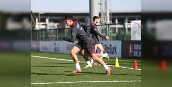 Milli takım ispanya karşısında! Son hazırlıklar tamamlandı, Sevilla yolculuğu başlıyor!