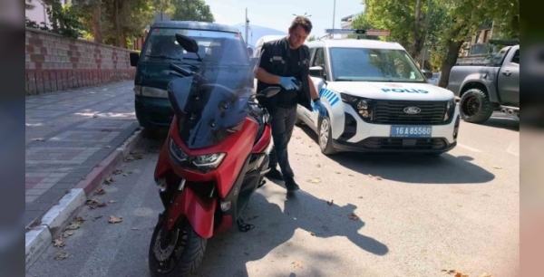 Motosiklet tutkununun sevinci kabusa döndü: Sahte plaka şoku ve devasa ceza!