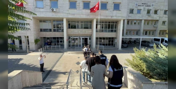 Muğla'da 30 milyon TL'lik motosiklet dolandırıcılığı: 10 şüpheli adliyeye sevk edildi