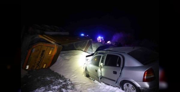 Nevşehir'deki aşırı buzlanma, 12 kişinin yaralanmasına yol açtı