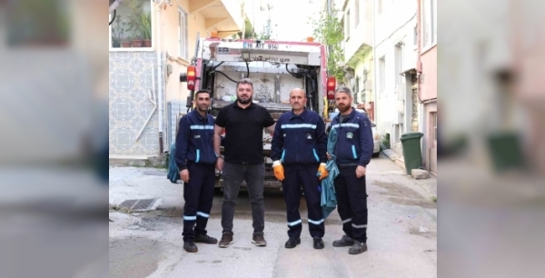 Osmangazi'de sıfır atık hamlesiyle 73 bin ağaç kurtarıldı