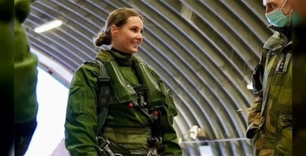 Prenses Ingrid Alexandra'ya arkadaşlık teklif eden adama dokunma yasağı getirildi