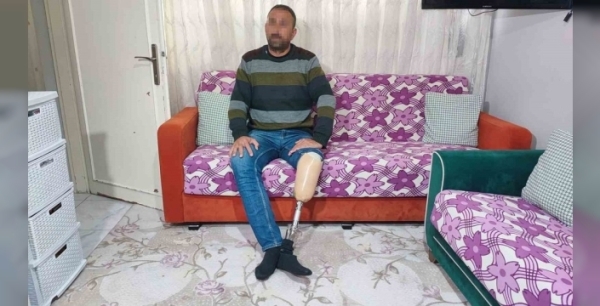 Protez bacaklı adam, dolandırıcılıkla suçlanıp cezaevine girdi