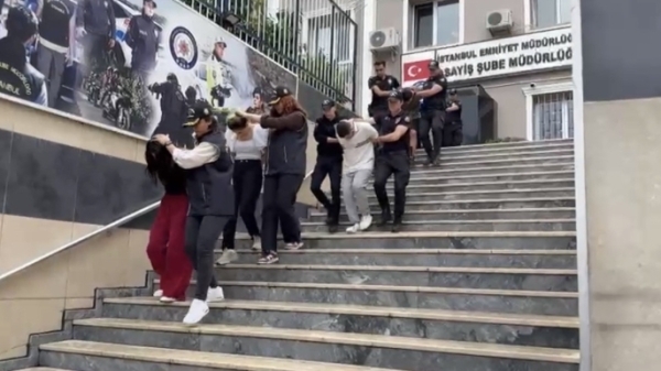 Rapçi Blok3'e suikast hazırlığı: Bodrum'da 7 şüpheli yakalandı