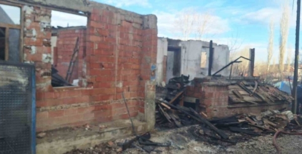 Samsun'da dram: Vezirköprü'deki ev yangınında iki can kaybı