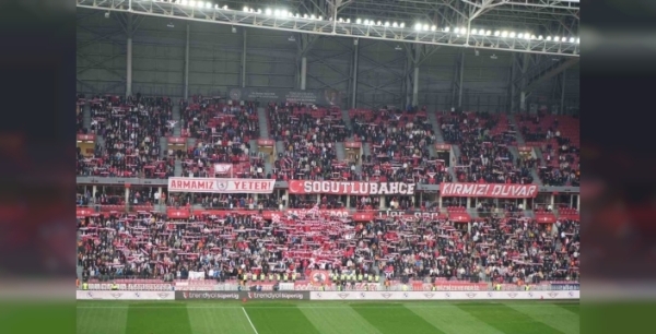 Samsunspor taraftarından şok açıklamalar: Polisler için mahcubiyet!