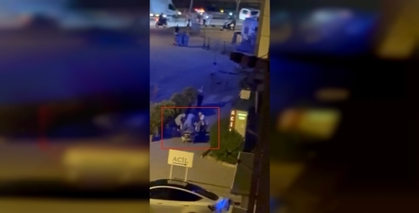 Sedye üzerinde kalp masajı: Bursa'da doktorun kahramanlığı yürekleri ısıttı