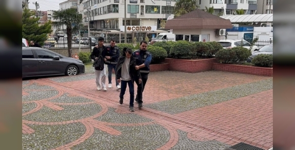 Sınavda kopya çetesi çökertildi: 5 kişi suçüstü yakalandı