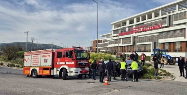 Susurluk'ta çift yönlü trafik kazası: 4 yaralı