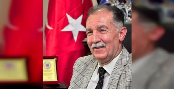 Başkan Fırat: Cumhuriyet, Türk milletinin azim ve bağımsızlık simgesidir