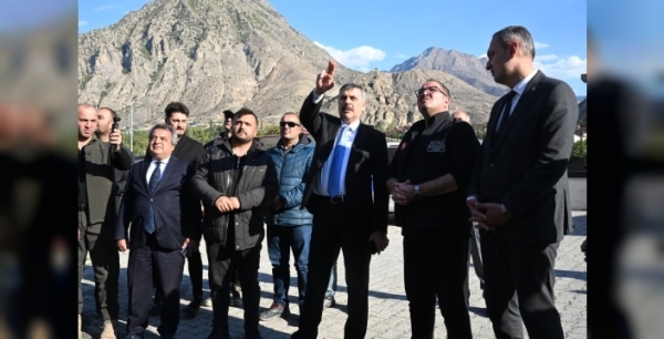 Vali Çitçi'den, Tortum ve Uzundere'ye inceleme gezisi