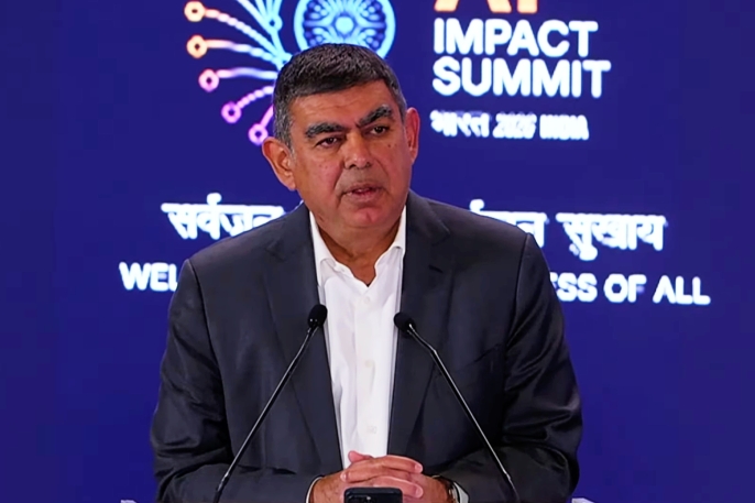 Eski Infosys CEO'su yapay zekayla IT devrimine hazırlanıyor: 32 milyon dolarlık tohum yatırımı aldı