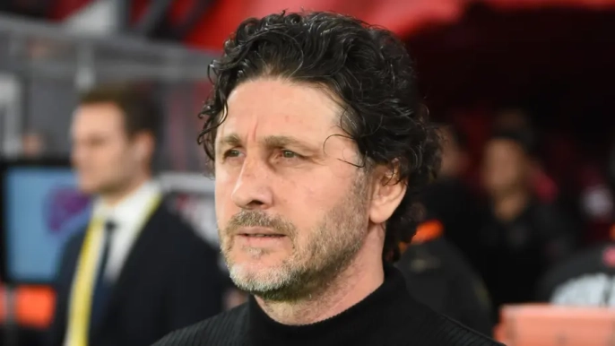 Fatih Tekke'den futbol güvenliğini sarsan pozisyona sert tepki: 'İnsanların inancı zedeleniyor