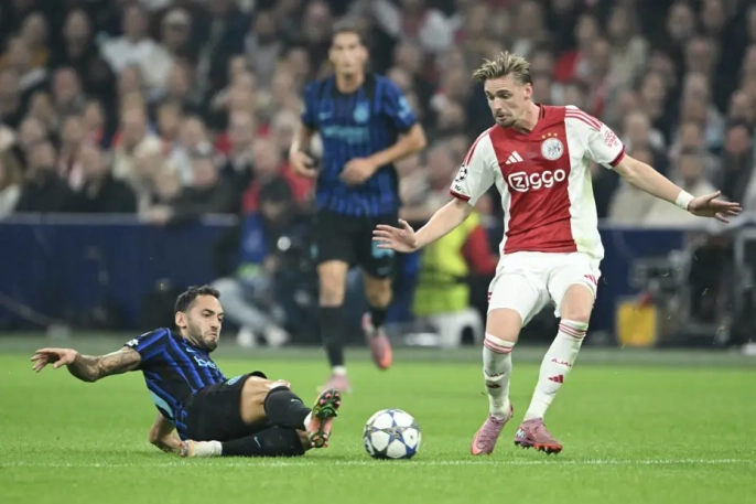 Fenerbahçe, 8 numara için Hollanda'ya yöneldi: Taylor ve Veerman hedefte