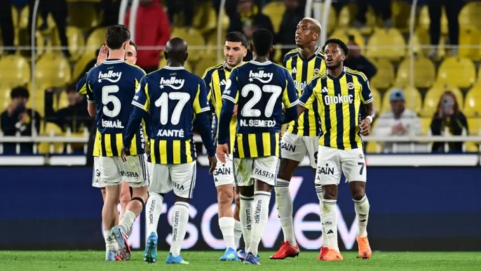 Fenerbahçe, Başakşehir karşısında huzurlu bir oyun sergiledi