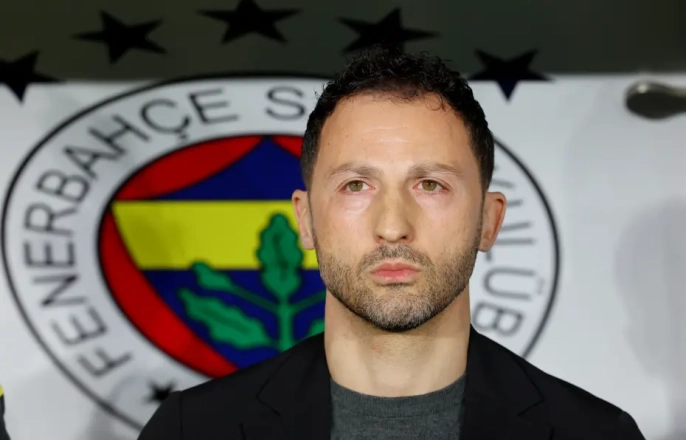 Fenerbahçe'de Tedesco dönemi devam ediyor: Yeni sezonda da takımın başında!