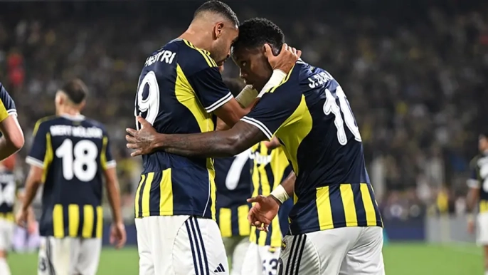 Fenerbahçe'de yaprak dökümü: Jhon Duran Lille'e gidiyor, En-Nesyri belirsizliği sürüyor