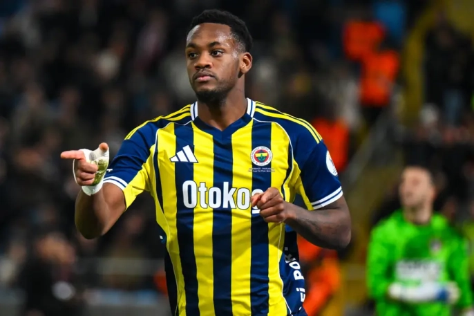 Fenerbahçe'den ayrılan Jhon Duran, rotayı Rusya'ya çevirdi: Zenit'in yeni golcüsü oldu