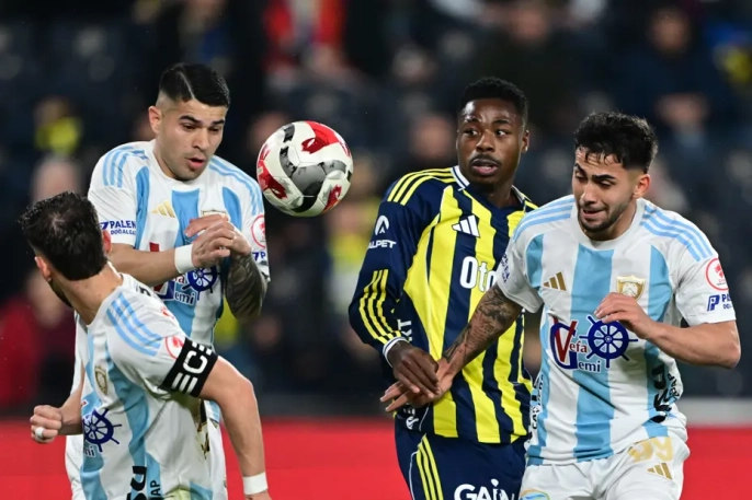 Fenerbahçe, Erzurumspor'u farklı yenerek kupada ikinci sıraya yerleşti
