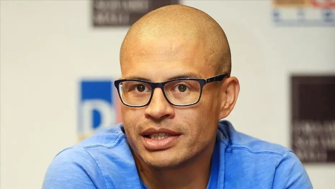 Fenerbahçe'nin efsane ismi Alex de Souza, Brezilya'da yeni bir başlangıç yapıyor!