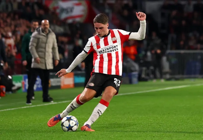 Fenerbahçe'nin transfer umutları suya düştü: Joey Veerman'dan şok açıklama!