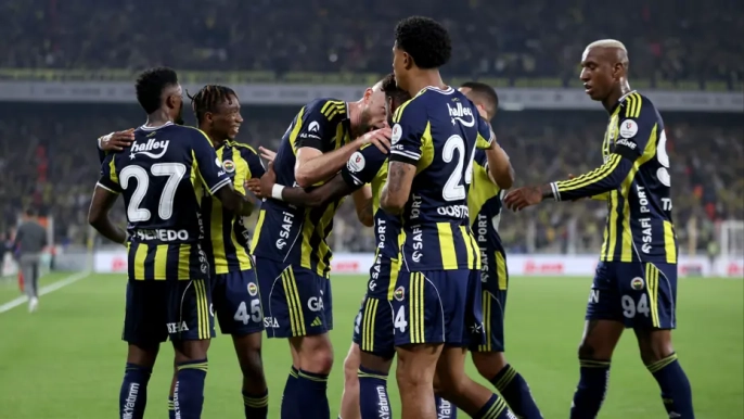 Fenerbahçe, zirve yarışında kritik maça çıkıyor: Konyaspor karşısında 3 puan hedefi