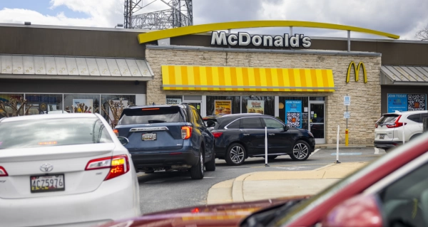 ABD'de McDonald's hamburgerleriyle bağlantılı E. coli enfeksiyonlarının sayısı 75'e yükseldi İhlas Haber Ajansı