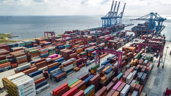 ABD ve Çin arasında ticaret savaşı kızışıyor