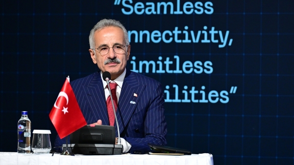 Abdulkadir Uraloğlu, Orta Koridor'un önemini anlattı