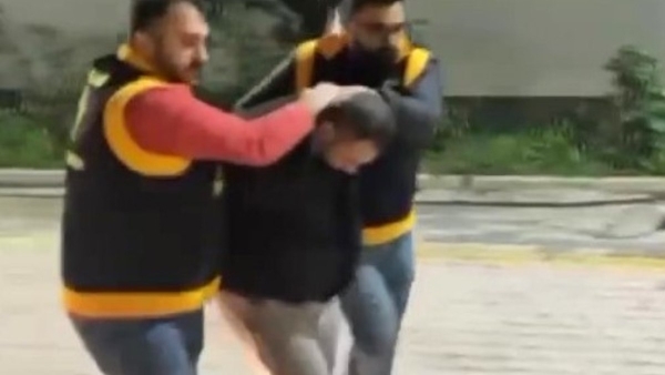 Adana'da M4 tüfek ve el bombasıyla yakalandı: Suçu ölmüş amcasına attı