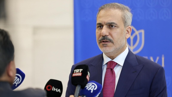 Bakan Fidan'dan YPG'ye: Suriye'deki karışıklığı fırsat bilmeyin