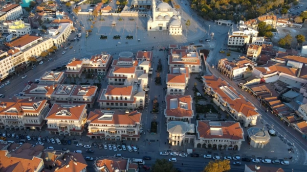 Bakan Kurum: Konya Mevlana Meydanı'nı özüne kavuşturduk