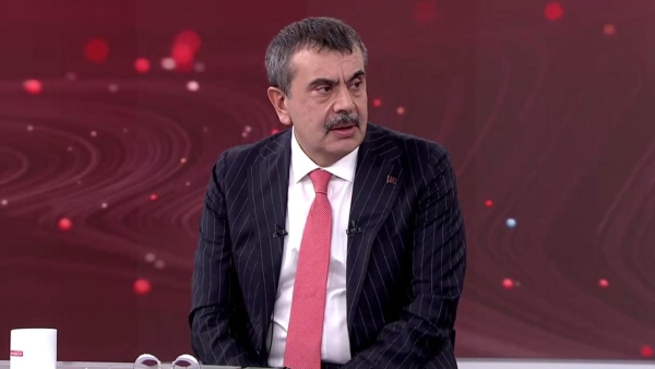 Bakan Tekin: Gündemimizde yaz tatilini öne çekmek yok