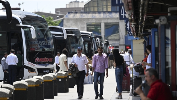 Bayram öncesi otobüs biletlerinin yüzde 100'e yakını tükendi