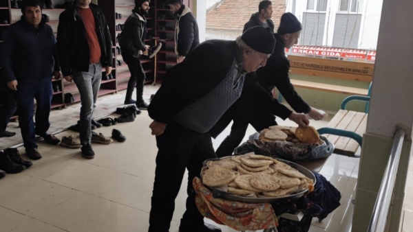 Çorum'da 3 asırlık gelenek: İlk namaz çöreği