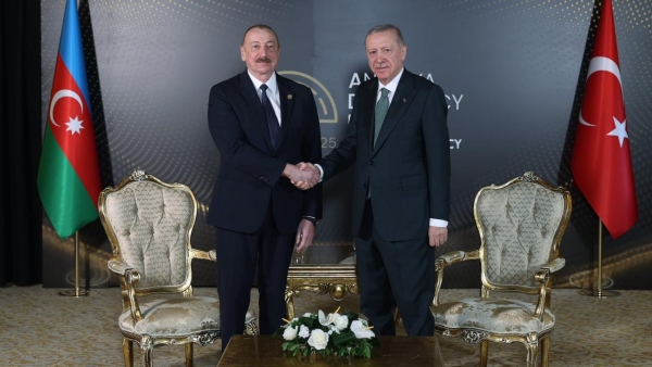 Cumhurbaşkanı Erdoğan'dan Antalya'da diplomasi trafiği