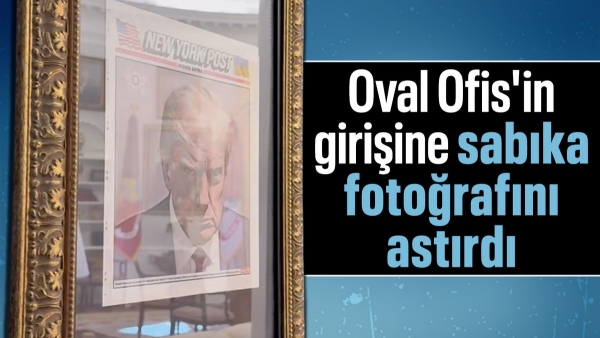 Donald Trump'ın sabıka fotoğrafı Oval Ofis'in girişine asıldı