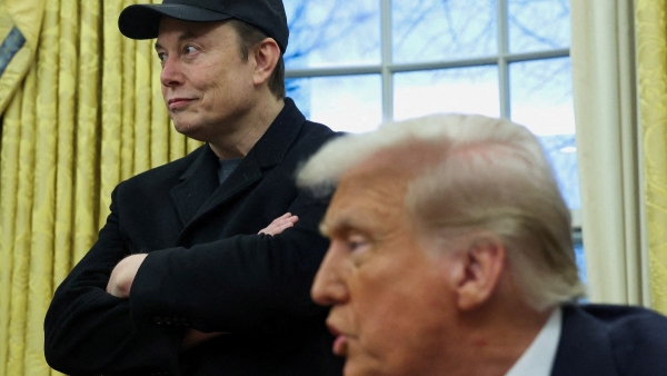 Elon Musk, ABD'deki sosyal güvenlik skandalını paylaştı