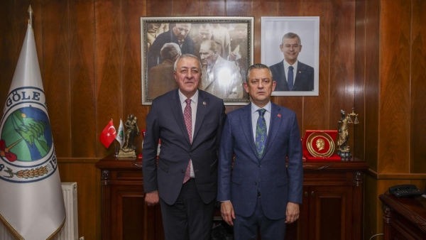 Göle Belediye Başkanı Budak CHP'den istifa etti