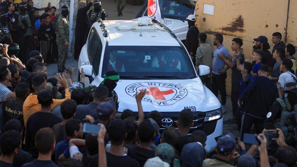 Hamas: Elimizdeki tüm canlı esirleri ve ulaşabildiğimiz cenazeleri teslim ettik